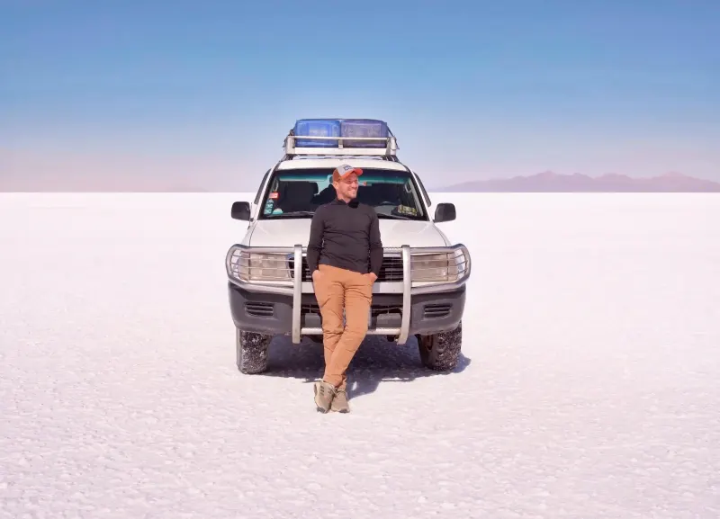 Daniel im Salar de Uyuni